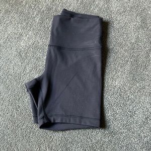 Lululemon Wunder Train HR short 6” inseam